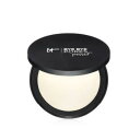 メーカー it cosmetics イット　コスメティクス 商品名 Bye Bye Pores Pressed Powder 内容量 8 mL 商品説明 It Cosmeticsは、成形外科医、皮膚科によって開発されたアメリカで人気急上昇のコスメブランドです☆ アメリカの雑誌Allureでアワード受賞 高いカバー力で、シミやクマを目立たなく、お肌の毛穴かくしにも。（メイクアップ効果） ※ブラウザや個人個人の肌色、光の具合で発色が変わって見える事がございます。 ★本物保証★ アメリカ正規品。 ロサンゼルスより直接お届けします。（香港・日本などアジア諸国経由なし） 主な仕入れ先：各ブランド直営店・正規代理店・大手デパート ※ご希望の方にはレシートコピーお付けします。ご購入時にお知らせください。 在庫に関しまして ※在庫の変動の激しい人気商品の為、ご注文確定時に完売となってしまう場合もございます。※商品欠品の場合はメールにてお知らせ後、すぐにキャンセル・返金手続きいたします。 製造国 アメリカ 輸入商品に関しまして ・アメリカ・ロサンゼルスより海外宅配便にてお届けします。（お届けまでに約7-10営業日程） ・通関時にかかる関税、輸入消費税は全て当社にて負担致します。ご安心してお買い物ください。 ・個人輸入扱いになりますので、個人での使用以外・商品の転売は法律で禁止されています。 ・商品価格は為替変動により、予告なく変更となる場合がございます。 ご注意 ・直射日光が届くところは避けて置いてください。 ・目安として高温（約28℃以上）または低温（4℃以下）にならない所に保管してください。製品の劣化につながりますので、常温または涼しいところに置いて保管してください。 ・一度使用した後、長期間保管してからの再使用はお避けください。 ・効果には個人差がございます。 ・パッケージは予告なしに変更になる場合があります。 【注意事項】 ・当店でご購入された商品は、原則として「個人輸入」としての取り扱いになり、すべてアメリカ・ロサンゼルからお客様のもとへ直送されます。 ・ご注文後、5-7営業日以内に配送手続きをいたします。配送作業完了後、1週間程度でのお届けとなります。（国際メール便は2-3週間程度） ・個人輸入される商品は、すべてご注文者自身の「個人使用・個人消費」が前提となりますので、ご注文された商品を第三者へ譲渡・転売することは法律で禁止されております。 ・関税・消費税が課税される場合があります。詳細はこちらをご確認下さい。 ※只今、ローレットでは関税・消費税、当店負担キャンペーン中です