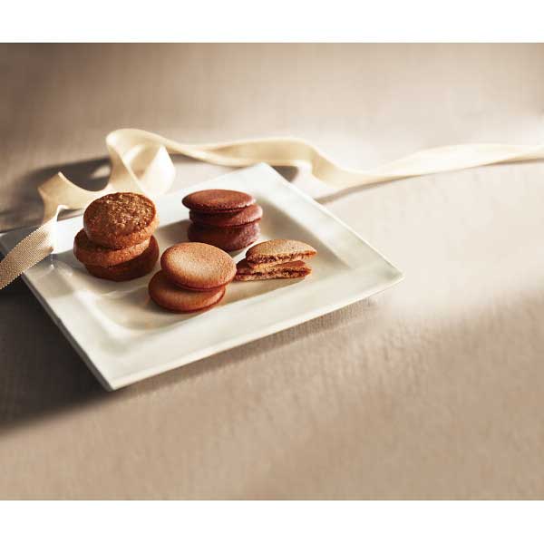 【2025 お歳暮】 ゴディバ ラングドシャクッキーアソートメント（52枚）