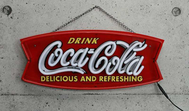 コカコーラ（Coca-Cola/NE001) LEDネオンサイン /フィッシュテール ネオン管 ネオン看板 ガレージ 看板 店舗用 装飾 照明　オールド アメリカン ダイナー 西海岸 アメリカン雑貨