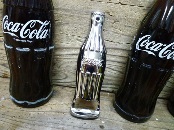 Coca-Cola（コカ・コーラ）3Dボトルオープナー ボトルオープナー　コンツァーボトル 栓抜き コカ・コーラブランド