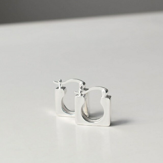 【ネコポス送料無料】 ance SV925 Square Shape Pierce