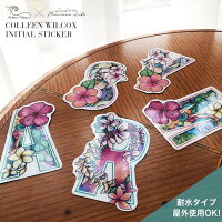 コリーンウィルコックスのおしゃれな防水・野外対応可のイニシャルステッカー