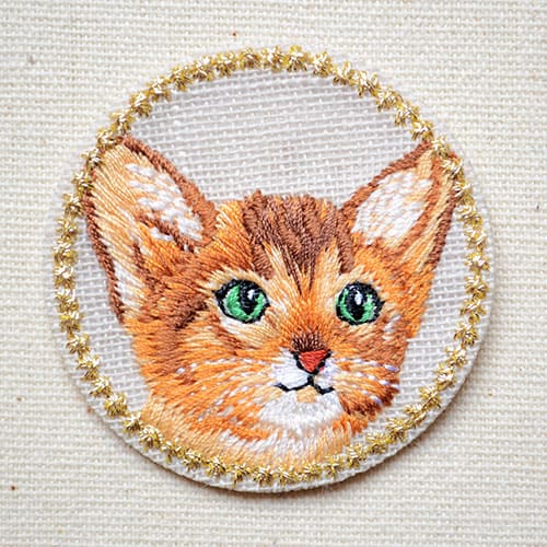 ワッペン リンリンエミリー ビシニアン BB350-BB75 アイロン アップリケ パッチ アルファベット エンブ..