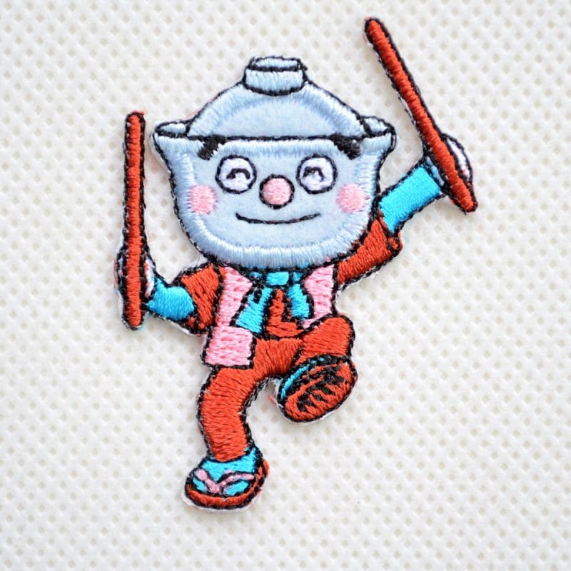 【クーポン配布中】ミニワッペン それいけアンパンマン てんどんまん ANC008 アイロン ブランド 通販 アップリケ ブレザー シャツ エンブレム アルファベット イニシャル ミリタリー 入園 名前 キャラクターのサムネイル