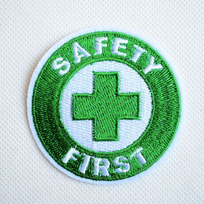ワッペン SAFETY FIRST 安全第一 PING-043 ワッペン アイロン ブランド 通販 アップリケ ブレザー シャツ エンブレム アルファベット イニシャル ミリタリー 入園 名前 キャラクター