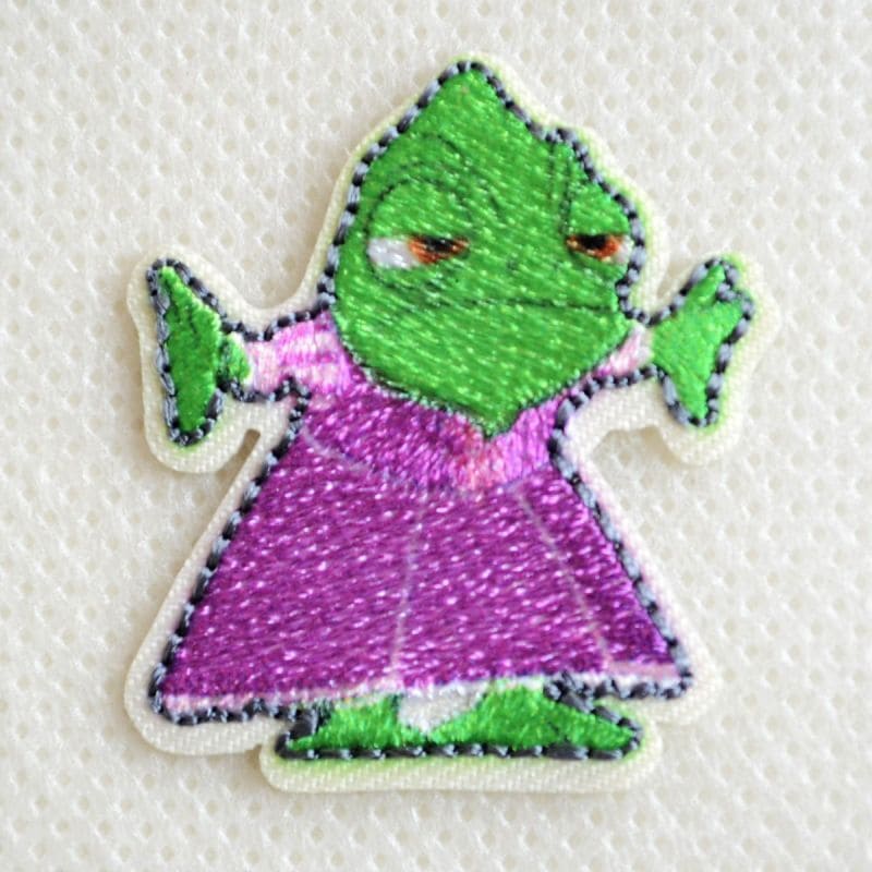 ワッペン アイロン ディズニー プリンセス 塔の上の ラプンツェル パスカル ミニ シール D01Y2627 アイロン ブランド 通販 アップリケ ブレザー シャツ エンブレム アルファベット イニシャル ミリタリー 入園 名前 キャラクターのサムネイル