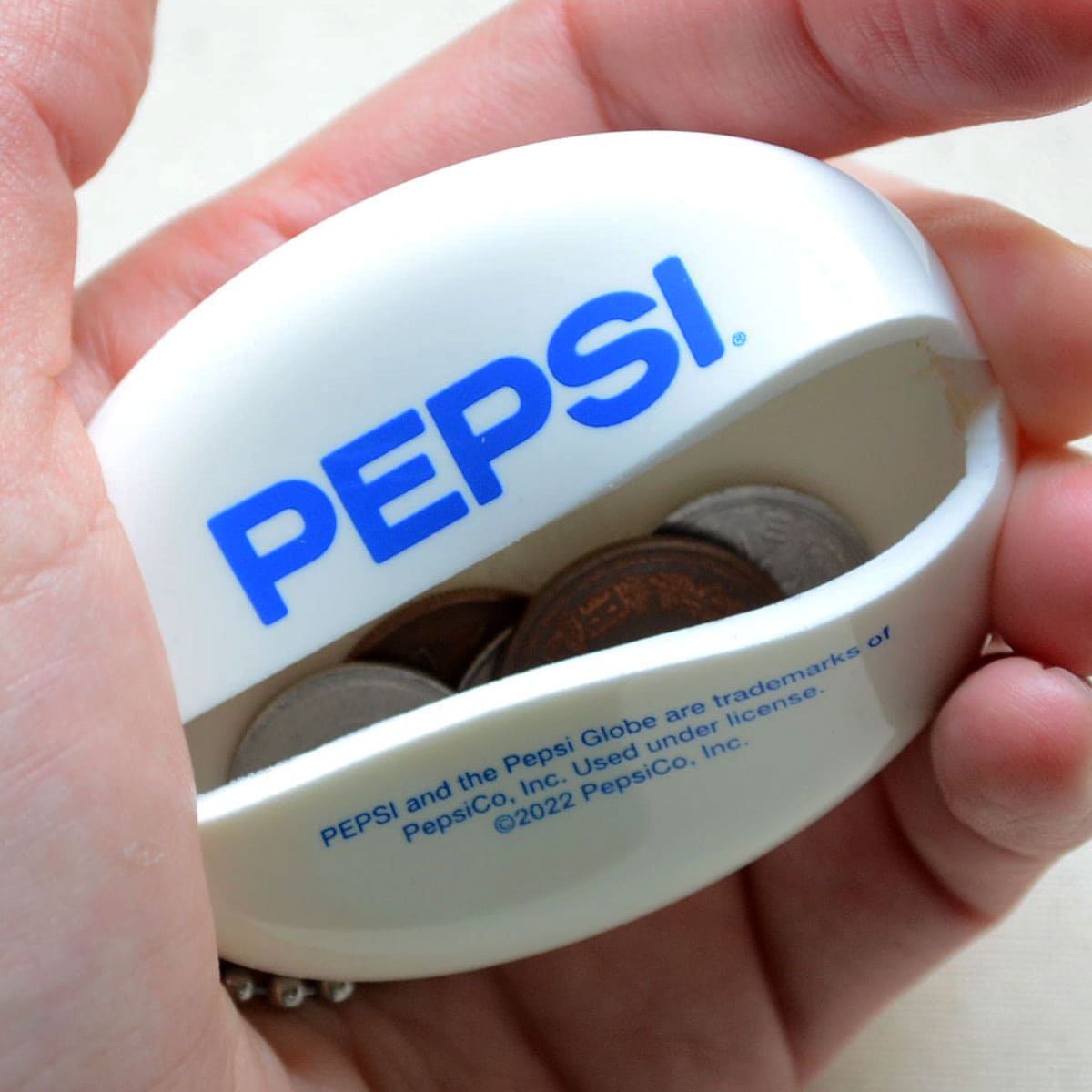 ラバーコインケース ラバーキーホルダー PEPSI ペプシ コーラ ロゴ ホワイト PEPSIWHITE2 小銭入れ キーホルダー アメリカ アメリカ雑貨 シリコン ブランド