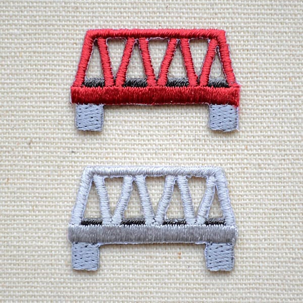 樂天商城 - 鉄道/電車 トレインミニワッペン 鉄橋 TR380-TR77 アイロン アップリケ パッチ アルファベット エンブレム 名前 ミリタリー 車 ディズニー ワッペン