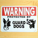 看板/プラスチックサインボード 番犬に注意 Warning Guard Dogs CA-17 木製 ガレージ 庭 メッセージ 什器 店舗什器 アメリカ雑貨 アンティーク ボード ロード アメリカ *追跡可能メール便不可