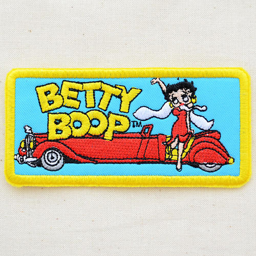 ワッペン ベティブープ Betty Boop(オープンカー/レクタングル) BBW-010 アイロン アップリケ パッチ アルファベット エンブレム 名前 ミリタリー 車 ディズニー ワッペン