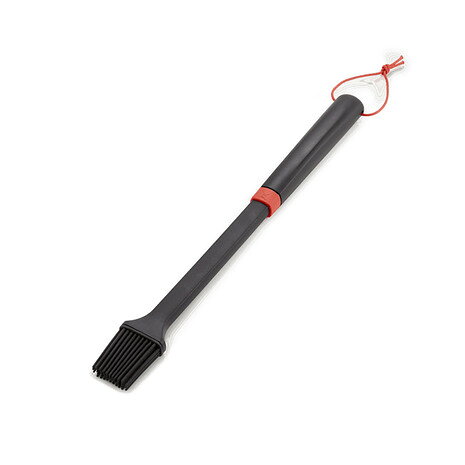 ●素材:シリコン●メーカーカラー表記:ブラック●サイズ:40.5cm 高さ x 4.3cm 幅 x 2.5cm 奥行●BBQソースを塗るときなどバーベキューブラシを使用すれば手軽に食材の風味を高めることができます。新しくなったバーベキューブラシは全体が細く長くなり使いやすくなりました。毛が落ちたり、擦れたり、匂いが残ることのないシリコン製の刷毛は食器洗浄機で簡単に洗えます。●シリコン製の刷毛にソースや肉汁がしっかりからみます●食器洗浄機で簡単に洗えます●吊り下げて簡単に収納できる切れにくくなったロープ付き【商品の購入にあたっての注意事項】※弊社独自の採寸・計量方法により計測を行っておりますため、多少の誤差が生じる場合がございます。※一部商品において弊社カラー表記がメーカーカラー表記と異なる場合があります。※ブラウザやお使いのモニター環境により、掲載画像と実際の商品の色味が若干異なる場合があります。※掲載の価格・製品のパッケージ・デザイン・仕様について、予告なく変更することがあります。あらかじめご了承ください。2026年春夏モデル 2026ssmodel ウェーバー WEBER エルブレス ヴィクトリア ビクトリア Victoria L-Breath アウトドア調理器具 BBQ バーベキュー ダッチオーブン 調理器具 アウトドア レジャー キャンプ キャンプ用品 キャンプグッズ