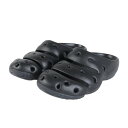 キーン(KEEN)(メンズ)サンダル ヨギ ブラック 1028957 シャワーサンダル 軽量 クッション性 通気性 抗菌防臭加工 タウン レジャー プール