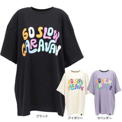 ●メーカーカラー表記:【アイボリー】IVORY【ラベンダー】LAVENDER【ブラック】BLACK●素材:【本体】綿100% 【リブ部分】綿97%/ポリウレタン3%【実寸サイズ】●フリーサイズ(1)詳細:【着丈】74cm 【肩幅】61cm 【身幅】66cm 【袖丈】21cm●中国製●Fabricmade from U.S.A COTTON 100%●ワイドなシルエットで、体のラインを拾わずラフに着こなせる一枚です。●フロントにはヒッピー感漂うカラフルなロゴプリントを配置し、背面には同デザインを反転させたバックプリントをオン。前後で表情が変わる遊び心のあるデザインが、シンプルながらもしっかり存在感を演出します。●デニムやカーゴパンツでストリートに、スカートと合わせて抜け感のあるコーデにもおすすめ。男女問わず楽しめる、着回し力の高いTシャツです。【商品の購入にあたっての注意事項】※弊社独自の採寸・計量方法により計測を行っておりますため、多少の誤差が生じる場合があります。※一部商品において弊社カラー表記がメーカーカラー表記と異なる場合があります。※ブラウザやお使いのモニター環境により、掲載画像と実際の商品の色味が若干異なる場合があります。※掲載の価格・製品のパッケージ・デザイン・仕様について、予告なく変更することがあります。あらかじめご了承ください。◆◆◆2026年春夏モデル 2026ssmodel ゴースローキャラバン GOSLOWCARAVAN エルブレス ヴィクトリア ビクトリア Victoria L-Breath アウトドアカジュアル カットソー半袖 Lady's Ladys レディース れでぃーす 女性 アウトドア レジャー キャンプ トップス カジュアル Tシャツ 半袖 10906149101 361931 BLK ブラック 10906149201 361931 IVY アイボリー 10906149301 361931 LVD ラベンダー