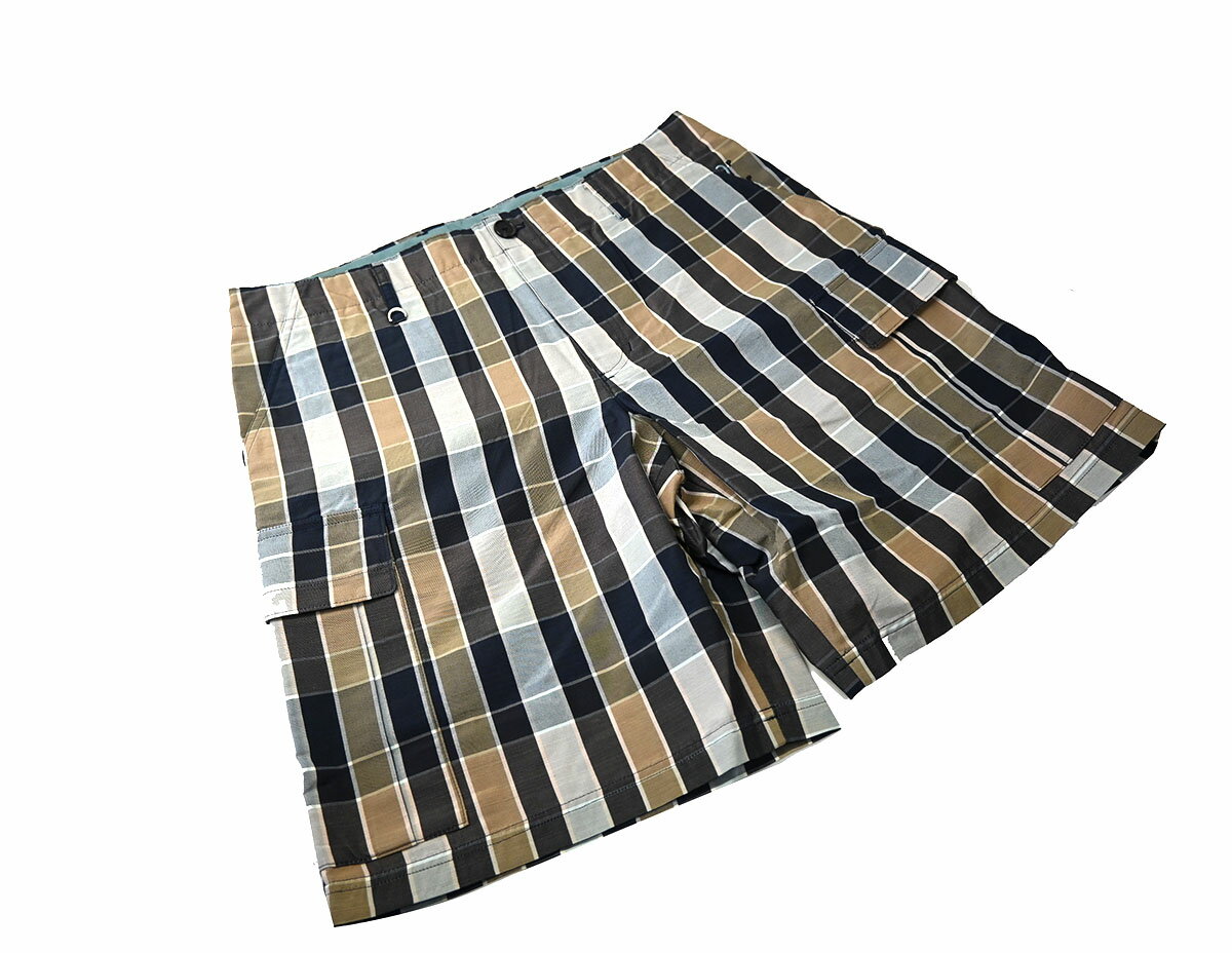 ポールスミス　paulsmith　ナイロン・毛　メンズ　ショットパンツです。 素　材 ナイロン69%、毛31% カラー マルチ サイズ M　(ウエスト85cm）、L　(ウエスト90cm） 状　態 新品　未使用 ※展示品　目立ったようなスレや汚れ等がありません。 注　意 ◇画面上と実物では多少色具合が異なって見える場合もございます。ご了承ください。 ◇保管上の細かなすれやよごれ、皺などをご了承ください。