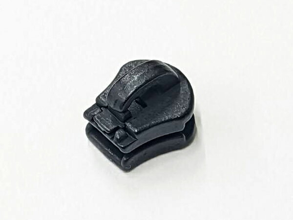 【YKKまとめ売り】金属ファスナー用 スライダーのみ 3号 ZF 黒染 100ヶ【送料無料】 【メール便選択可】 [レザークラフトぱれっと] レザークラフトファスナー 金属ファスナー用スライダー