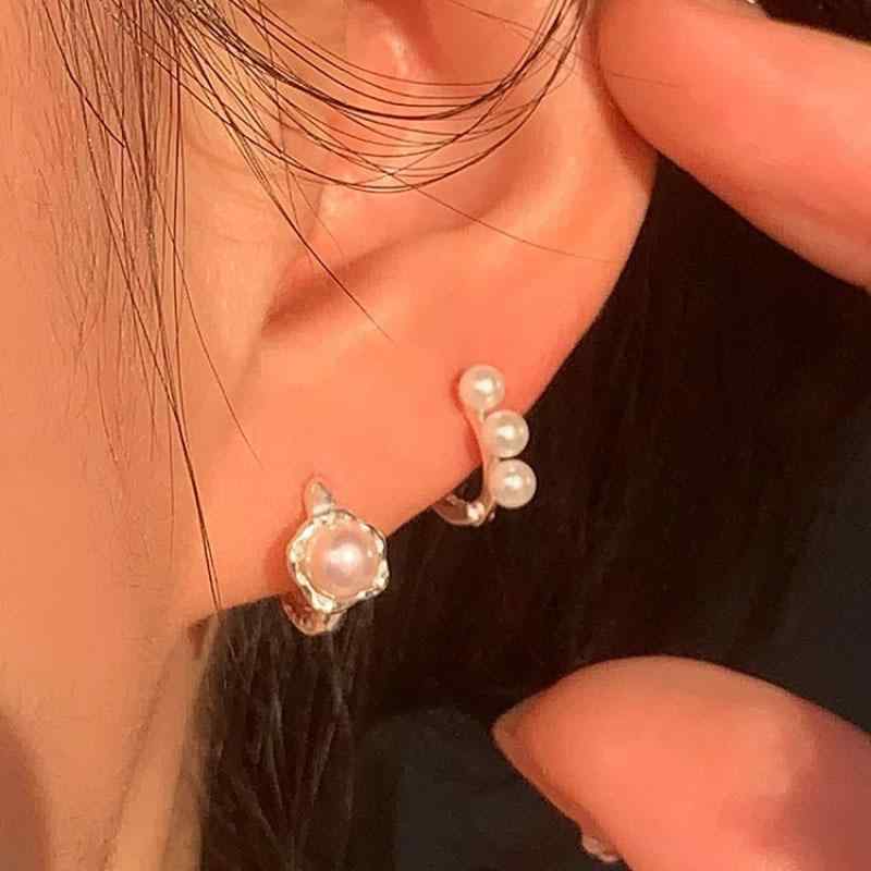 ピアス イヤリング レディース 韓国 幾何学 不規則 パール S925 シルバー 銀針 フープピアス イヤーカフ 個性的 大人かわいい 高見え アクセサリー デイリー パーティー オフィス 通勤用 軽量 シンプル 上品 カジュアル おしゃれ フォーマル