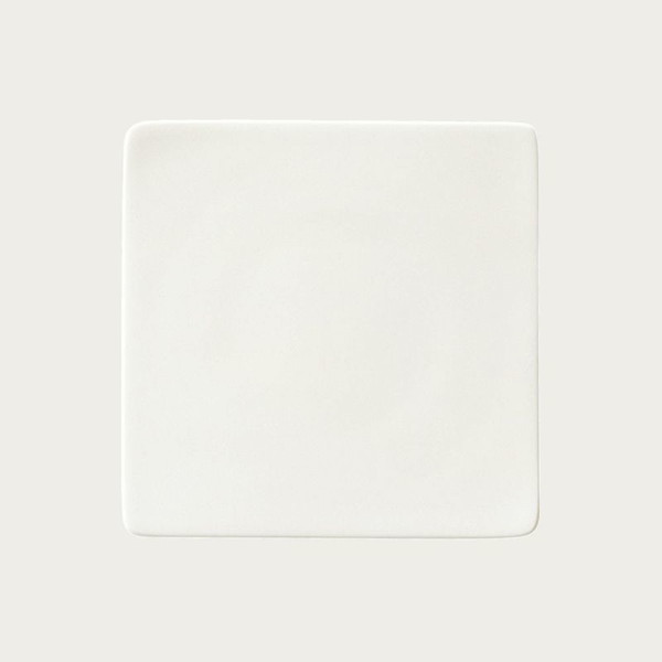ノリタケ アラカルト 20.5cmスクエアプレート 送料無料 ブランド 洋食器 高級 おしゃれ かわいい 豪華 モダン 人気 おすすめ 結婚 引き出物 ギフト
