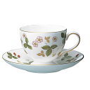 ウェッジウッド WEDGWOOD ワイルドストロベリー ティーカップ&ソーサー リー ブランド箱入り 送料無料 ブランド 洋食器 高級 おしゃれ かわいい 豪華...