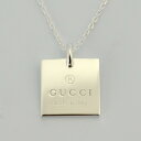 　ブランドについて 　商品仕様 ブランド グッチ　GUCCI アイテム ネックレス／ペンダント 型番 223869-J8400 ブランド公式サイト・直営店調査 公式サイト掲載または直営店販売価格　34,100円（税込）調査日　2024/5/1確認当店本製品は並行輸入品（正規品・新品）となります。 メーカー色 8106 サイズ 素材 SILVER 仕様 サイズ 45cm アジャスター 3cm トップ大 1個 1.8×1.8cm トップ着脱 不可 原産国 - 　ご注意 　掲載写真は撮影やパソコンの環境により、実物と画像の色合い・質感が異なる場合があります。 　表記サイズは採寸用サンプルの実寸値となりますので、お届け商品と表記寸法の間に多少の誤差が生じる場合がございます。 【関連キーワード】 ブランド 高級 34100 オススメ 人気 おしゃれ 品がある 品格 豪華 かわいい モダン