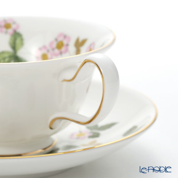 ポイント10倍 ウェッジウッド Wedgwood イッタラ ワイルドストロベリー ティーカップ ソーサー ピオニー Herend ペア ブランドボックス付 Arabia あす楽 ウエッジウッド 結婚祝い 内祝い お祝い おしゃれ かわいい 食器 ブランド洋食器の店ル ノーブル