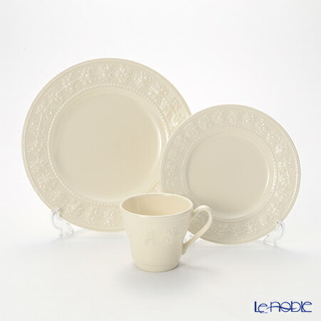 ウェッジウッド 食器 【先着クーポンあり】ウェッジウッド (Wedgwood) フェスティビティ スターターセット(マグ)(アイボリー) ウエッジウッド 結婚祝い 内祝い お祝い 食器セット 出産内祝い 出産祝い 結婚内祝い プレゼント ブランド