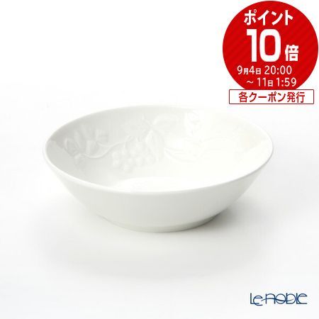 ウェッジウッド (Wedgwood) ワイルドストロベリー ホワイト マルチソーサー(サラダボウル) 13cm /// ボウル おしゃれ サラダボール ミニボウル 中鉢 白い食器 ブランド ウエッジウッド // ギフト プレゼント 贈り物 結婚祝い お祝い 内祝い