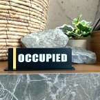【送料無料】「OCCUPIED」BLACKサインスタンド アクリルサイン オキュパイド 滞在中 利用中 ホテルサイン