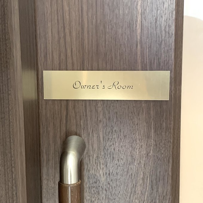 【送料無料】オーナーズルームGOLDサインプレート 室名札 部屋名札 owner's room マンション アパート ..