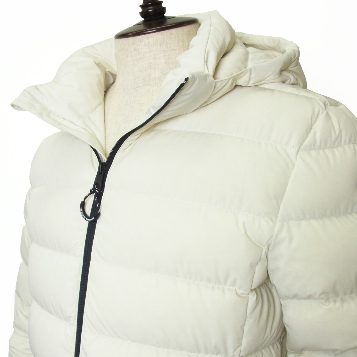 CAPE HORN ケープホーン ダウンジャケット メンズ WILLIAMS ウィリアムズ 71590 24AW ストレッチ ナイロン オフホワイト 白 無地 イタリア ブランド 国内正規品 77000【送料無料】