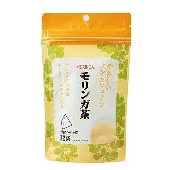 やさしいノンカフェイン　モリンガ茶【リブラボラトリーズ】 「やさしいノンカフェイン　モリンガ茶【リブラボラトリーズ】」は、やさしいノンカフェイン！モリンガ100％使用。すっきりと爽やかな味わいのモリンガ茶。ビタミンミネラルを含んでおり栄養バランスが気になる方へおすすめです。 内容量 2g×12袋 原材料名 モリンガ（インド産） 召し上がり方 1、ティーポットや急須にティーバッグを1袋入れ、約500mlの熱湯を注ぐ。 2、約3〜5分抽出してお好みの濃さになりましたら、ティーバッグを取り出して召し上がりください。 ※冷蔵庫で冷やしても美味しくいただけます。 栄養成分(1袋2gあたり) エネルギー0kcal、たんぱく質0g、脂質0g、炭水化物0g、食塩相当量0g、カフェイン検出されず 製造販売元 リブ.ラボラトリーズ 112-0013　文京区音羽2−1−4 03-3947-2228 広告文責 株式会社ウィーズ TEL. 048-796-7757 区分 健康茶