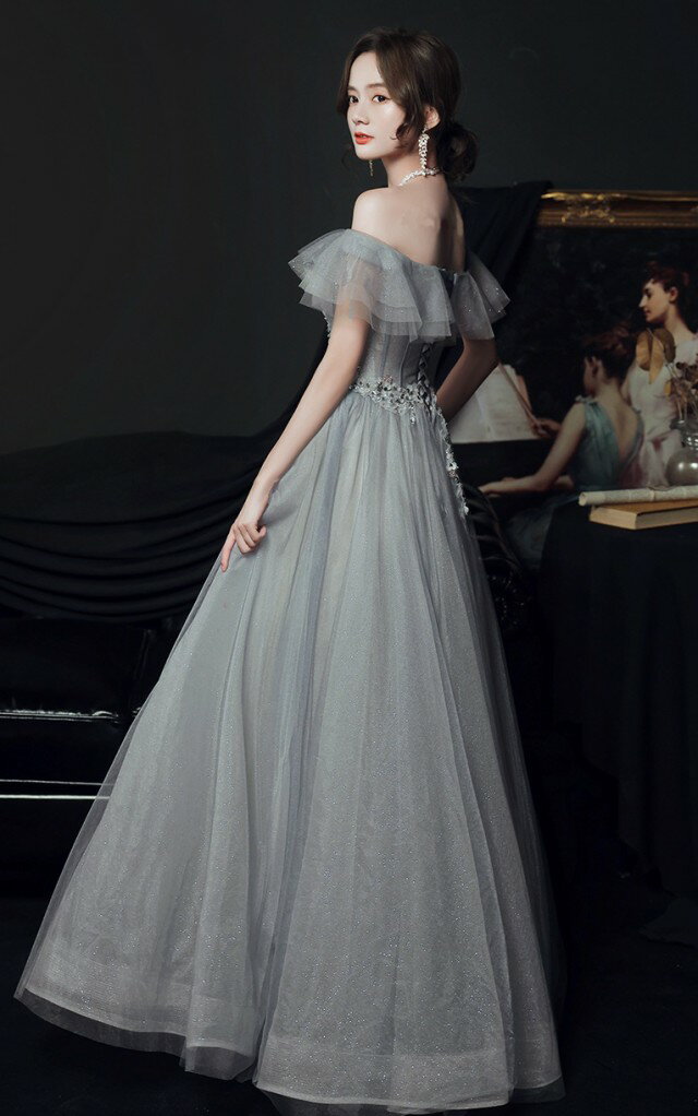 ウェディングドレス カラードレス ウエディング 結婚式 二次会 花嫁 ドレス オフショルダー ロングドレス 大きいサイズ 3L 4L プリンセスライン フレア フリル 花柄 フラワーモチーフ 肩出し 肌見せ 舞台衣装 ステージドレス