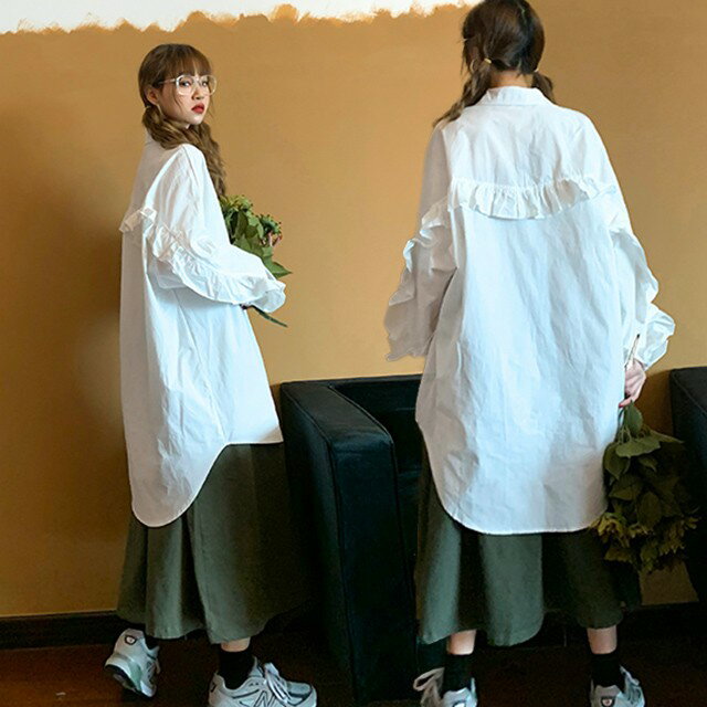 ロングシャツ レディース 白 フリル ブラウス トップス 長袖 春服 秋 襟付きシャツ ゆったり 体型カバー オーバーサイズ ビッグシルエット カジュアル 無地 お出かけ 春新作