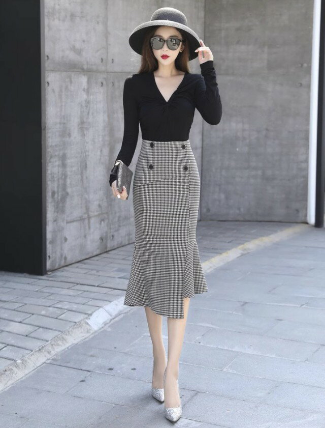 Rakuten - 千鳥格子 マーメイドスカート 膝下丈 ミディ丈 ボトムス レディース タイトスカート マーメイド アシンメトリー 大きいサイズ 3L 秋冬 韓国 ファッション エレガント 通勤服 オフィス フロントボタンデザイン 白黒 秋服 冬服