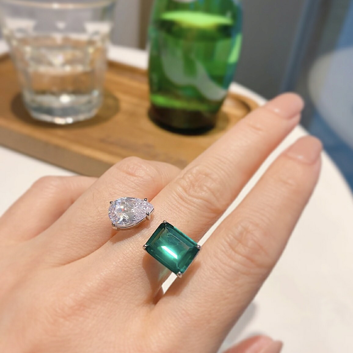 プチプラショップ Cz リング ごつめ フリーサイズ フォークリング キュービックジルコニア グリーン 緑 指輪 引出物 個性的 スクエア ペアシェイプ 15号 10号 ラインストーン フリー きれいめ ティアドロップ 11号 12号 キラキラ 13号 14号 人気 ファッションリング