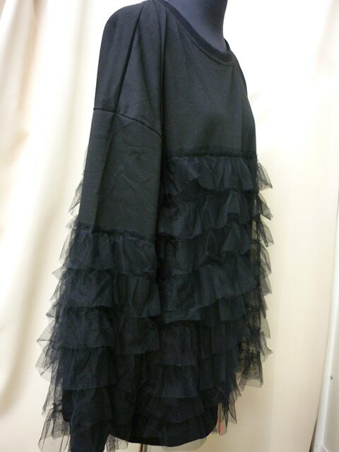 SALE！koibito misakiチュールフリル付スウェットカットソー（ブラック）【新品】