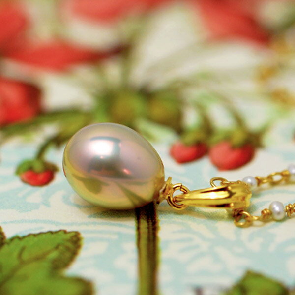 8mmドロップ 淡水真珠 ペンダントトップ 別格の美しさ! AAAロット選り抜きのメタリックなまでのてり