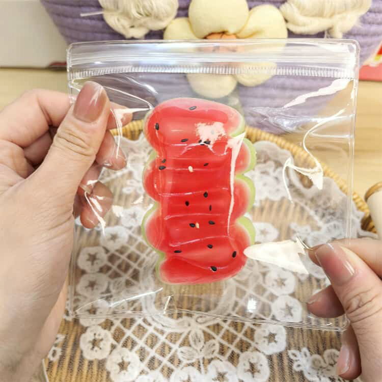 ケーキ おもちゃ ストレス解消グッズ 可愛い 5点セット パン屋さん 握ぷにぷにおもちゃ スイカ ぷにぷにおもちゃ スクイーズ 女の子 スクイーズ 玩具 スクイーズ 癒しグッズ 暇つぶし 低反発 柔らかい 面白い 食物おもちゃ 写真撮影道具 飾り 小道具 パーティー lecolza-10000273 le colza サンプル画像3