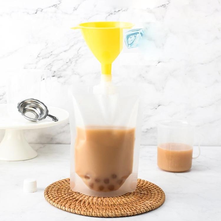 le colzaの250ml 500ml 透明 300ml 飲料バッグ 380ml 【50枚入り】 パウチ 100ml 保存容器 ドリンク用 スパウトパウチ 200ml 詰め替 飲み物用 ジュース 150ml DIY飲み物用 耐高温 保存バッグ 冷凍パック 注ぎ口付きパック 調味料｜アングル3
