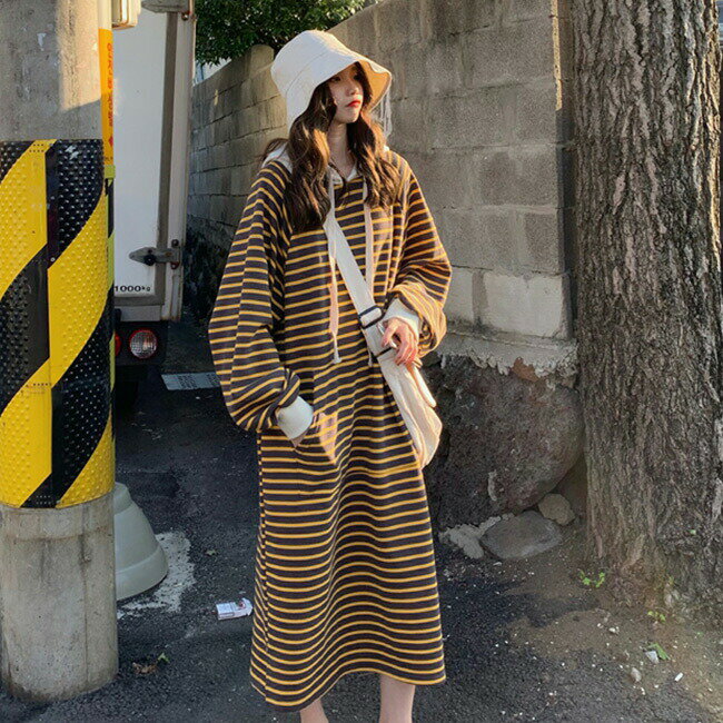 スウェットワンピース レディース ロングパーカー ボーダー柄 オーバーサイズ 長袖ワンピース フード付き Aライン 春秋 スウェット パーカー マキシ丈 体型カバー ワンピース ボーダー柄ワンピース スウェットパーカー ロング おしゃれ カジュアル