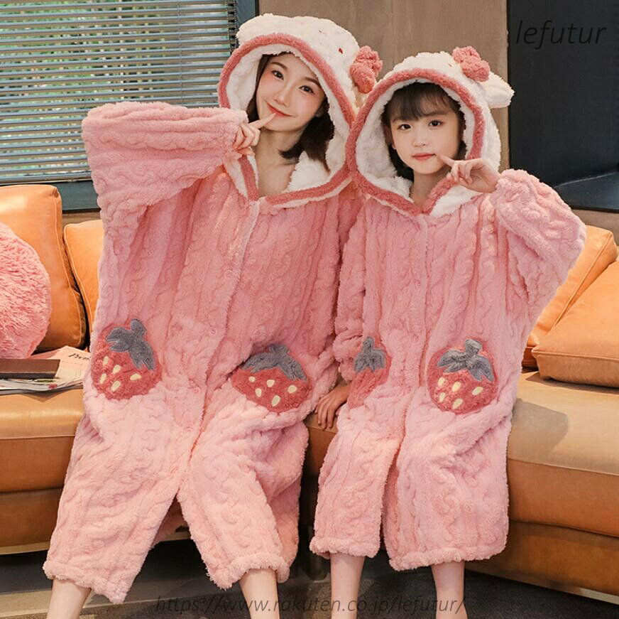 Rakuten - 【送料無料】パジャマ 親子ペア 親子コーデ ペアパジャマ モコモコ 暖かい ママ 女の子 パジャマ フード付き ルームウェア フランネル 部屋着 秋冬 寝巻き バスローブ 長袖 家族お揃い