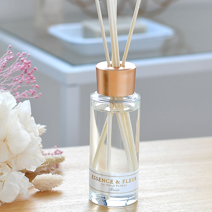 y5/15͑SiقP10{IzLVF REED DIFFUSER 90 [hfBt[U[ [tOX A}fBt[U[ {g XeBbN Le Voile Floral EHEt[ LVF [hfBt[U[ 90ml CeA  A} Mtg A[g{