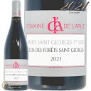 Information 商 品 名name Domaine de l'Arlot Nuits St. Georges 1er Cru Clos Des Forets Saint Georges 2021 蔵 元wine maker ドメーヌ・ド・ラルロ / Domaine de l'Arlot 産 地terroir フランス/France＞ブルゴーニュ地方/Bourgogne＞コート・ド・ニュイ地区/Cote de Nuits＞ニュイ・サン・ジョルジュ/Nuits Saint Georges 格 付 けclass A.O.C ニュイ・サン・ジョルジュ プルミエ・クリュ / Nuits Saint Georges 1er Cru ヴィンテージvintage 2021年 品 種cepage ピノ・ノワール100％ 種 類 / 味わいtype/taste 赤red / 辛口dry 容 量net volume 750ml 輸 入import 正規輸入代理店 AMZドメーヌ・ドゥ・ラルロは1987年に、大手保険会社アクサ・ミレジムがネゴシアンのジュール・ブランが所有していた畑を買い取り、ドメーヌ・デュジャックのジャック・セイス氏のもとで働いていた、ジャン・ピエール・ド・スメ氏が責任者として加わり、スタートしました。創業時からビオディナミ農法によるぶどう栽培をスタートさせた生産者です。 ドメーヌ・ドゥ・ラルロでは、ブドウ栽培、醸造において、自然な手法が心がけられています。15年ほど前からビオディナミによる栽培方法が模索され、1999年に所有畑の一部1.5ヘクタールに導入されました。そして2000年に3ヘクタール、2001年に6ヘクタール、2002年には10ヘクタールと着実にビオディナミによる栽培畑が増やされ、2003年産からは全ての畑においてビオディナミによる栽培がおこなわれています。 ブドウは収穫時と収穫後に徹底して選別されます。除梗はせず、醗酵は天然酵母で30-32度を超えないように保たれながら3週間以上にもわたって行われます。ピジャージュは足で1日に3回おこなわれます。ワインを醗酵槽から樽に移すには重力が利用されます。ポンプを使うとワインに負担をかけるためです。 このように全ての工程でワインが疲れないよう最大の注意を払い醸造されます。軽く澱引きが行われ、樽熟成の後、無濾過で瓶詰されます。樽熟成に使用する樽には、香りのポテンシャルの高いアリエ産の木を自社で購入し2年以上乾燥したものが使用されます。新樽比率は50%以上です。 現在は責任者であったジャン・ピエール・ド・スメ氏が2006年末で引退し、スメ氏の右腕だったオリヴィエ・ルリッシュ氏が栽培・醸造最高責任者となりラルロの運営に携わっています。 ※インポーター様資料より