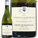 Information 商 品 名name Domaine Thibault Liger Belair Corton Charlemagne Grand Cru 2020 蔵 元wine maker ドメーヌ・ティボー・リジェ・ベレール / Domaine Thibault Liger Belair 産 地terroir フランス/France＞ブルゴーニュ地方/Bourgogne＞コート・ド・ボーヌ地区/Cote de Beaune＞アロース・コルトン/Aloxe Corton 格 付 けclass A.O.C コルトン・シャルルマーニュ グラン・クリュ / Corton Charlemagnet Grand Cru ヴィンテージvintage 2020年 品 種cepage シャルドネ100％ 種 類 / 味わいtype/taste 白white / 辛口dry 容 量net volume 750ml 輸 入import 正規輸入代理店 ジェロボームティボー・リジェ・ベレールはニュイ・サン・ジョルジュに突如として現れた新星のドメーヌです。ドメーヌはニュイ・サン・ジョルジュ村の入口の国道沿いに堂々と佇んでいます。大学で醸造学を学んだ後、インターネットでのワイン販売会社でディレクターとして働き、2002年からはこの地の宝石とも言える、素晴らしい畑を両親から財産として相続すると同時に、ドメーヌを立ち上げました。 一方、ティボーの従兄弟がロマネ・コンティの上部、“ラ・ロマネ”を受け継ぎ、彼はニュイ・サン・ジョルジュの一級畑“レ・サン・ジョルジュ”に広大な畑を所有することになりました。その畑はニュイ・サン・ジョルジュの中でも著名であり、ティボーは2haを所有、なんと樹齢は60年を越えています。「仮にニュイ・サン・ジョルジュにグラン・クリュができるとしたら“レ・サンジョルジュ”だよ！」とティボー氏は胸を張ります。 栽培は当初からビオロジックを実践し、近年ではビオディナミを取り入れ始めました。天文学による醸造のタイミング、馬での耕作、低収量、限られたSO2の使用など徹底しています。「僕のワイン造りは、余分な手を加えることなく、良質な果実を育て、葡萄が優れたワインになる手助けをしているだけだ。」と語ります。果実味を生かすためにも、新樽率を控えめにしています。 ※インポーター様資料より