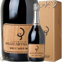 Information 商 品 名name Billecart Salmon Brut Sous Bois NV BOX 蔵 元wine maker ビルカール・サルモン / Billecart Salmon 産 地terroir フランス/France＞シャンパーニュ地方/Champagne＞ヴァレ・ド・ラ・マルヌ地区/Vallee de la Marne＞マレイユ・シュール・アイ村/Mareuil Sur Ay 格 付 けclass A.O.C シャンパーニュ / Champagne ヴィンテージvintage ノン・ヴィンテージ 品 種cepage ムニエ3/1 , ピノ・ノワール3/1 , シャルドネ3/1 種 類 / 味わいtype/taste 泡Champagne / 白white / 辛口dry 容 量net volume 750ml 輸 入 元importer 正規輸入代理店 JALUX 情 報information ドサージュ7g/l　輝きのあるゴールドを彩るきらめく繊細な泡立ち。 このキュヴェは醸造を木樽(オークのバリッツ)で行う独自のシャンパーニュです。 バリックは新樽を使わず、フレッシュさを保つために3-4年仕様したブルゴーニュのものを使っています。 とても明るく輝く印象を長く続く気泡の連なりが引き立てます。 ドライフルーツや新鮮な果物、白い果実の調和の取れたリッチな香りが、繊細なバターの香りと共に感じられます。 オーク樽の醸造からくる熟成の複雑味の香りも特徴的です。ビルカール　サルモンは1818年にマレイユ・シュール・アイに設立されました。以来、家族経営を守り、現在は6代目でフランソワ、アントワンの兄弟によって運営され、「シャンパーニュのトップ　クォリティ　ブランド」として不動の地位を築いています。 全生産量は160万本と少量生産で、80haの自社畑をもち、生産量の35％にあたります。「他には無い逸品を造る」というミッションを共有し、妥協を許さず、伝統を守り、革新を続けながら生産しています。 パリの星付きレストランにはすべてオンリストされ、フランス国内の3つ星にもほとんどオンリストされています。世界の高級ホテルでも数多くオンリストされ、「セレブ　シャンパーニュ」として愛されています。エキストラ　ブリュットはギィ　サヴォワらトップシェフからの依頼がきっかけで造られ、ビルカールのピュアな魅力が楽しめます。 1999年にストックホルムで行われた 20世紀を代表するシャンパーニュを選ぶ「ミレニアム・ブラインドテイスティング」で、1959キュヴェ・ニコラ・フランソワがトップに1961キュヴェ・ニコラ・フランソワが2位に輝くという偉業を達成しました。 ビルカール　サルモンはその完成度から、世界のトップブランドが、パートナーシャンパーニュとしてビルカール　サルモンを選んでいます。パートナーとして代表的なものだけでも、エルメス、グッチ、プラダ、ラルフ　ローレンなどがビルカールサルモンを指名しています。 ※インポーター様資料より