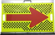 風抜き山型矢印板 メッシュ・アロー 超高輝度反射 取手5ヵ所付 ライムイエロー地/赤矢印 方向指示板 AD-2056【意匠登録済】