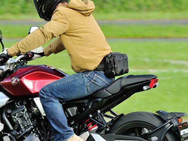 デイトナ HenlyBegins 防水ウエストバッグ DH-737 ブラック 容量：4L 98667(2)