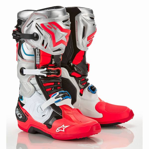 5月27日AM1時59分まで!お買物マラソン!エントリーと買い回りで最大ポイント10倍!!　Alpinestars （アルパインスターズ） （オフロード） TECH10 Le Vision （ビジョン） BLK/WHT/SIL/RED-F 9 （27.5） 2010020-1283-9 （限定） （予約商品 2023年5月下旬以降発売予定）