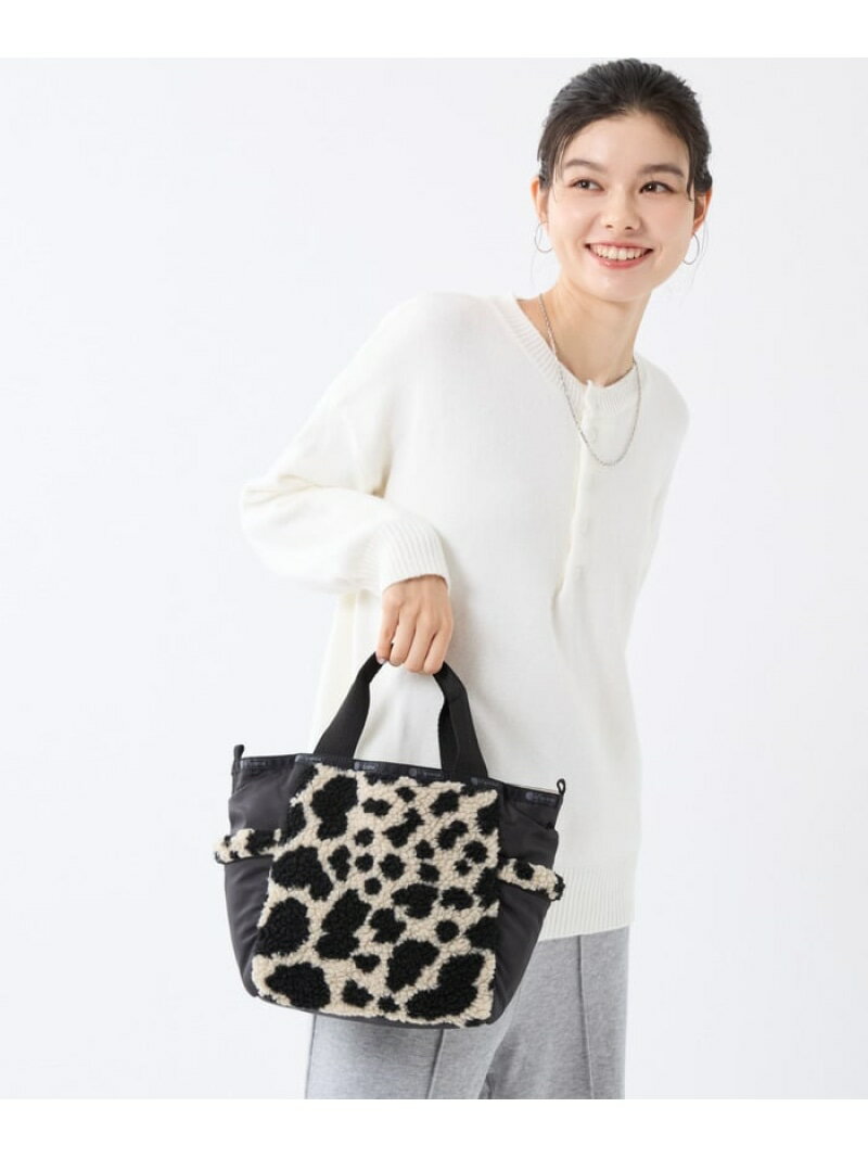 【公式】レスポートサック トートバッグ 2912HD86 LeSportsac LeSportsac レスポートサック バッグ トートバッグ ブラック【送料無料】[Rakuten Fashion]のサムネイル