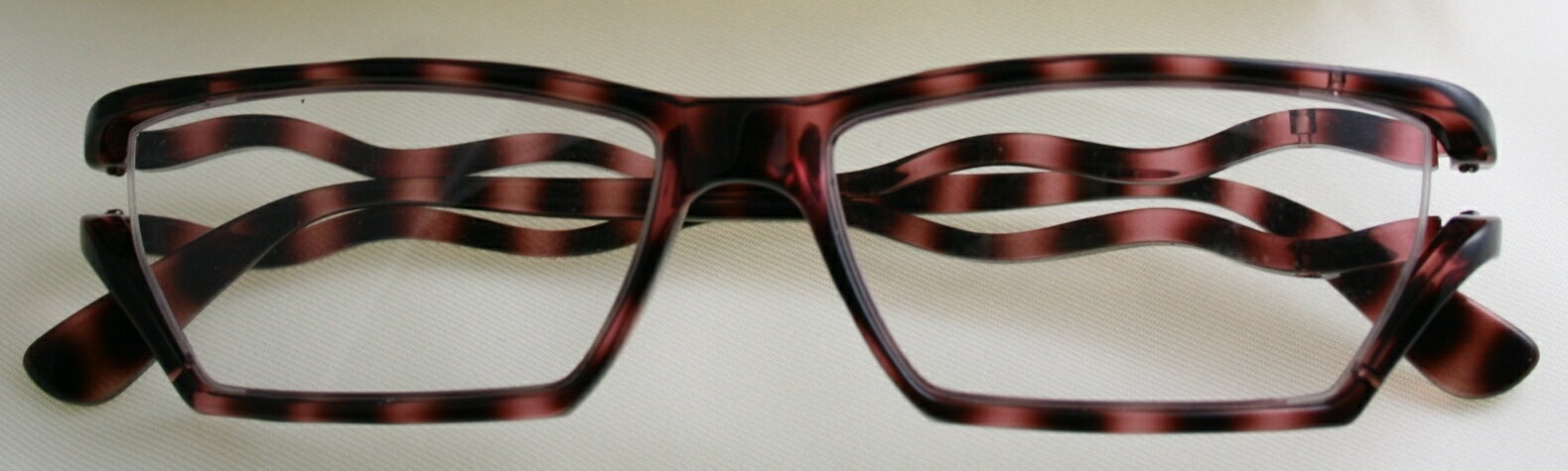 イテリ・フレシール　ピンクパンサー[R-ETFC-PNP]【アミ・ドゥ・タム　Amis de Tam】【男性】【女性】【おしゃれ】【楽ギフ_包装】【楽ギフ_メッセ入力】敬老の日