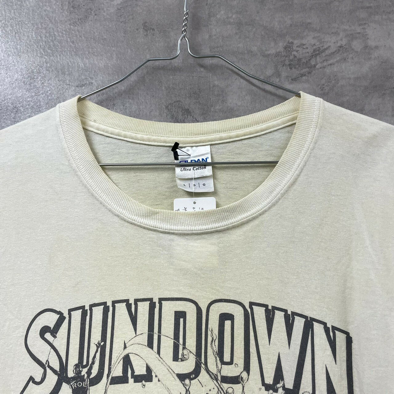 【中古】GILDAN ギルダン ホワイト Tシャツ 半袖 L メンズ コットン クルーネック ビッグプリント スポーツ ゴルフ トーナメント SUNDOWN RN93846 USA 海外輸入 古着 TK10548